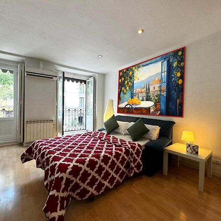 Prado Atocha Apartaments Madrid Exterior photo